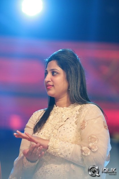 South-Indian-International-Movie-Awards-2016-Day-2